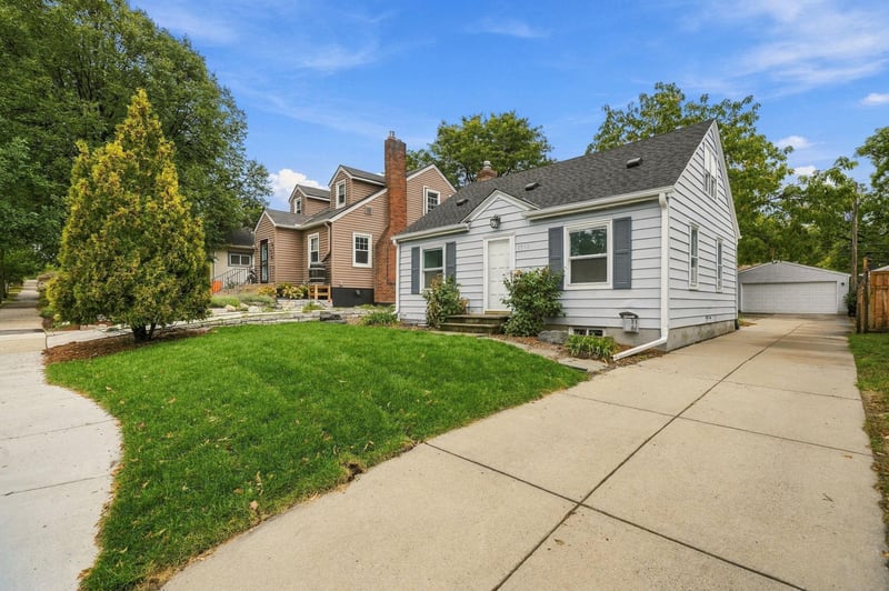 5549 Emerson Ave S, Minneapolis, MN 55419
