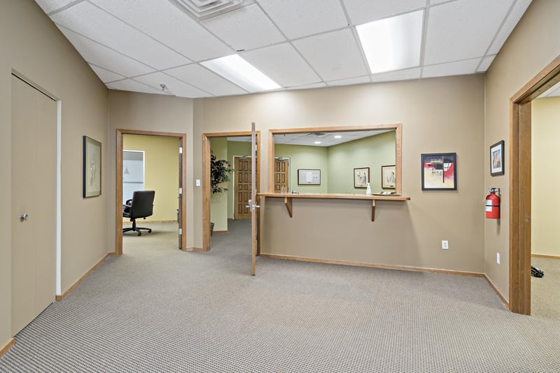 250 2nd Ave S #205, Minneapolis, MN 55401