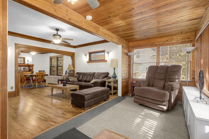 809 Minnehaha Ave W, Saint Paul, MN 55104