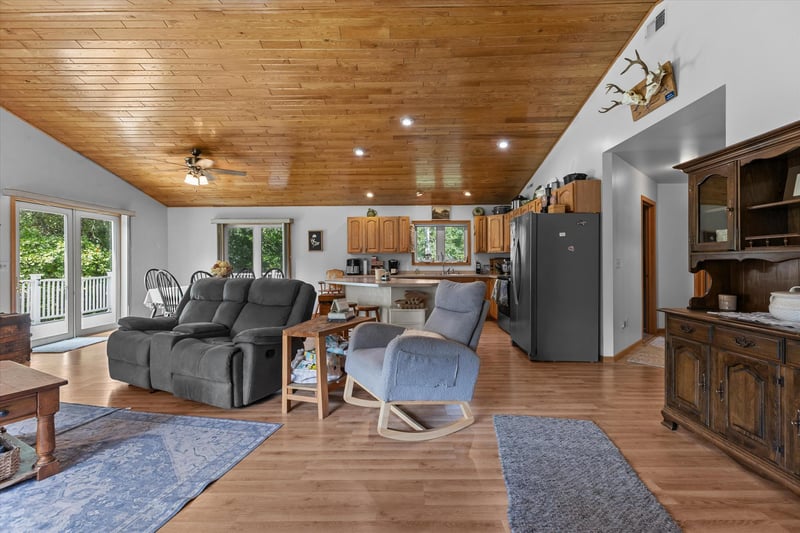 15275 Demery Rd, Brainerd, MN 56401