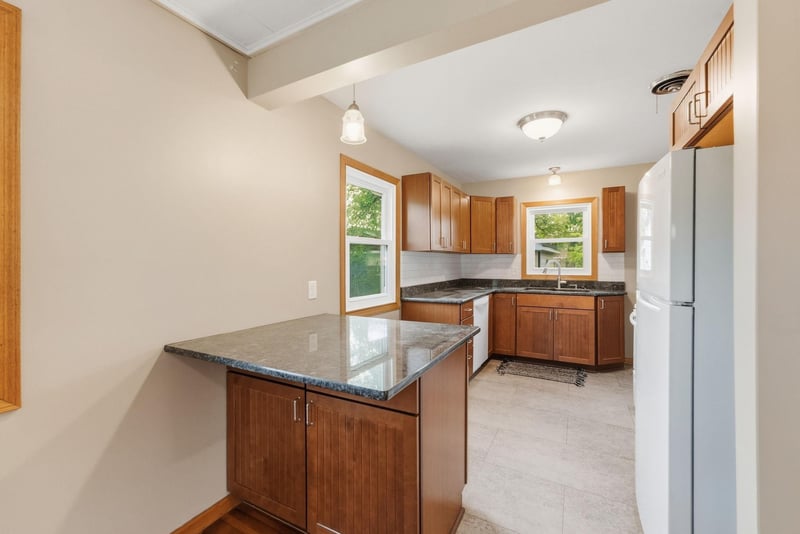 831 20th Ave N, Saint Cloud, MN 56303