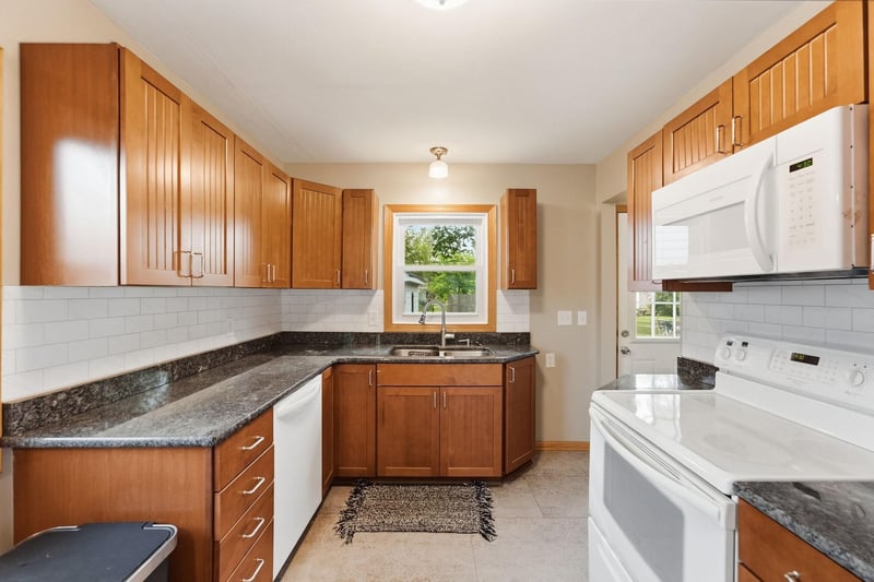 831 20th Ave N, Saint Cloud, MN 56303