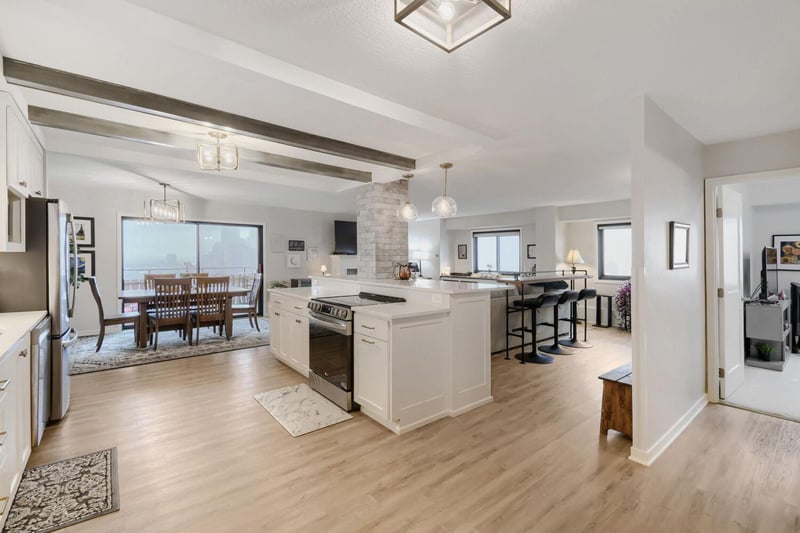 400 Groveland Ave #2313, Minneapolis, MN 55403