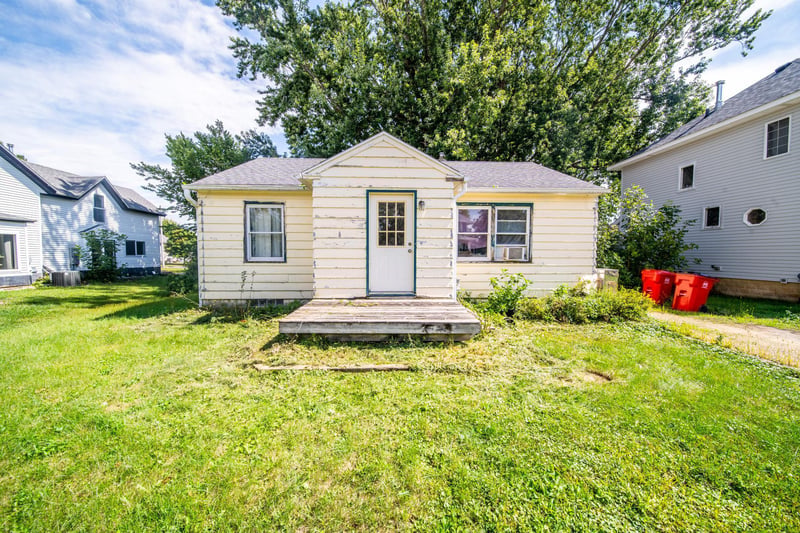 206 3rd Ave Nw, Kasson, MN 55944