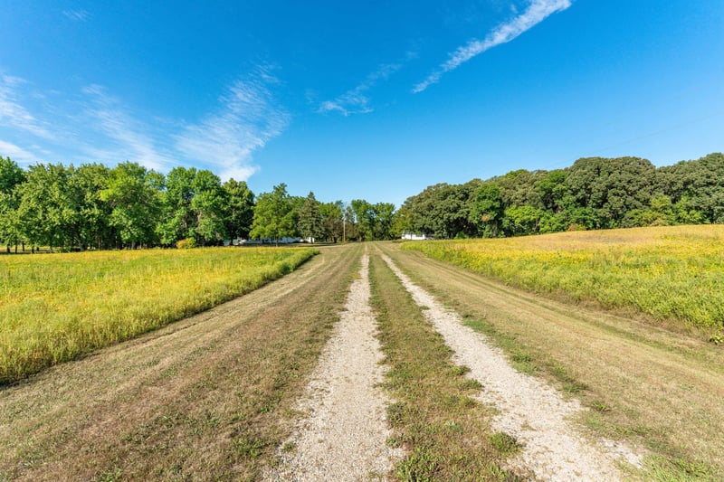 13890 County Road 1 NW, Evansville, MN 56326