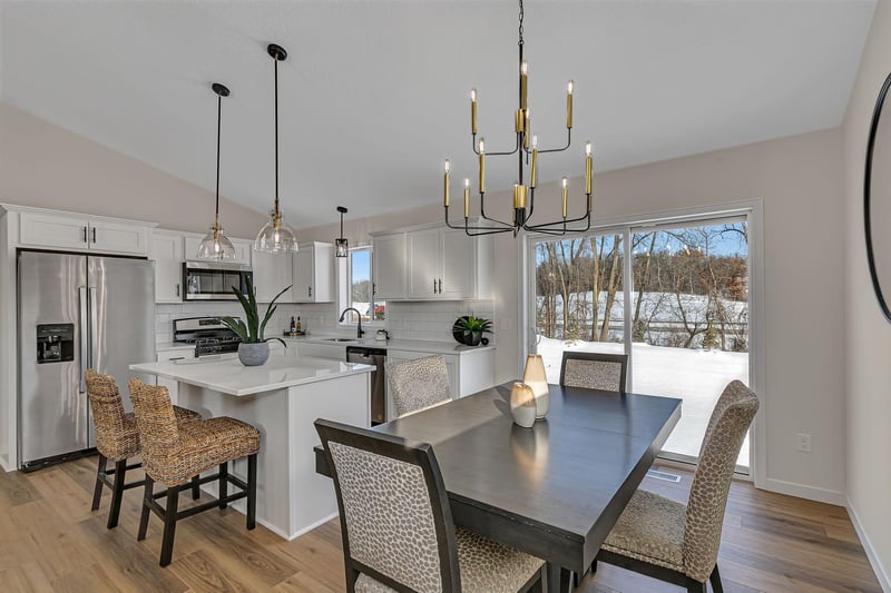31146 Terra Vista Ln, Rockville, MN 56301