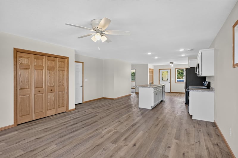 1501 Nokomis St, Alexandria, MN 56308