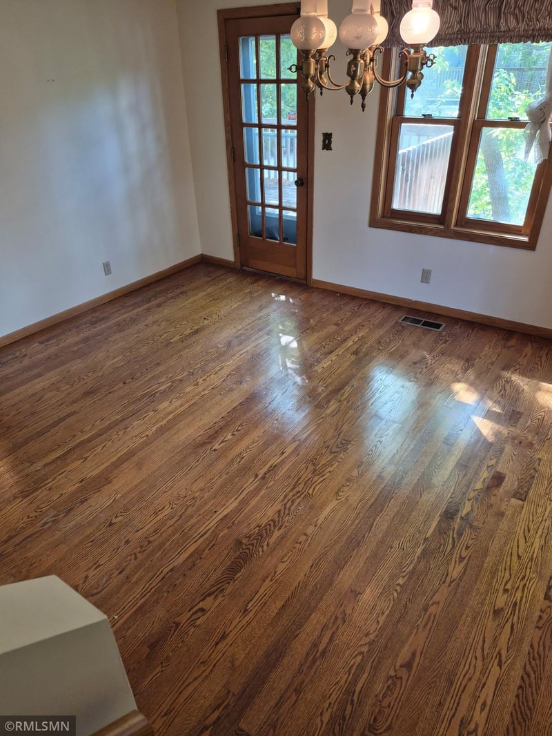 2112 Milwaukee Ave, Minneapolis, MN 55404