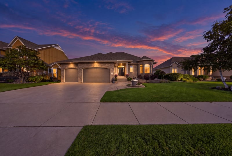 2837 Aspen Lake Dr NE, Blaine, MN 55449