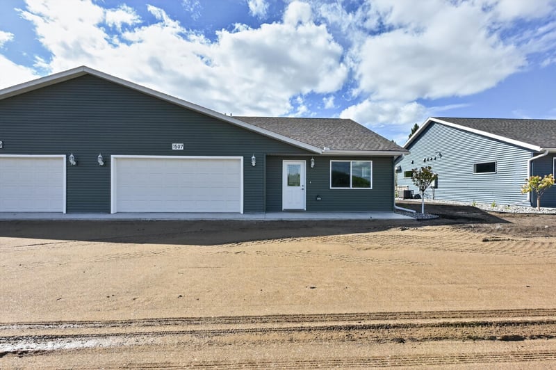 1507 Nokomis St, Alexandria, MN 56308