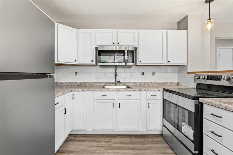 421 16th Ave SE, Saint Cloud, MN 56304