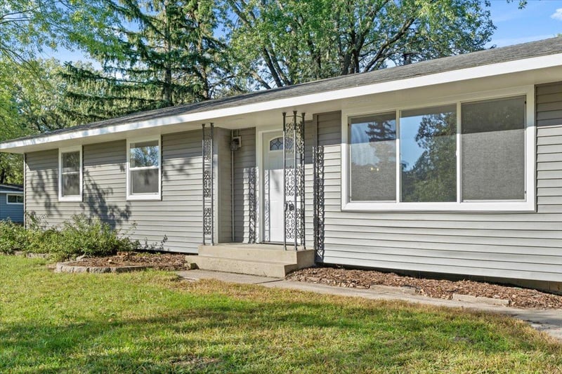 421 16th Ave SE, Saint Cloud, MN 56304