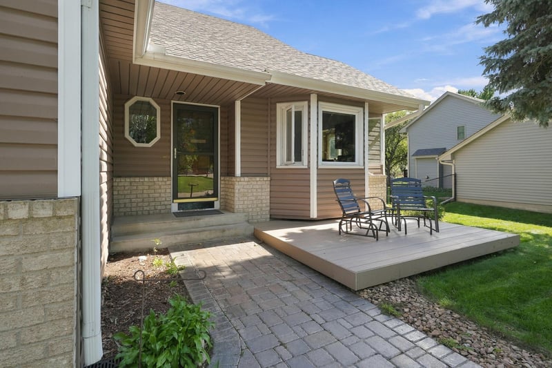 17100 Fieldcrest Ave, Farmington, MN 55024