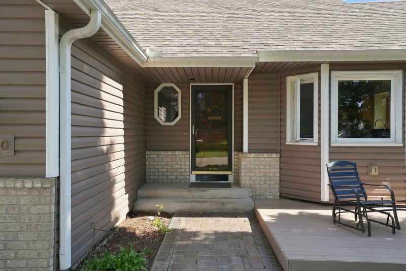 17100 Fieldcrest Ave, Farmington, MN 55024