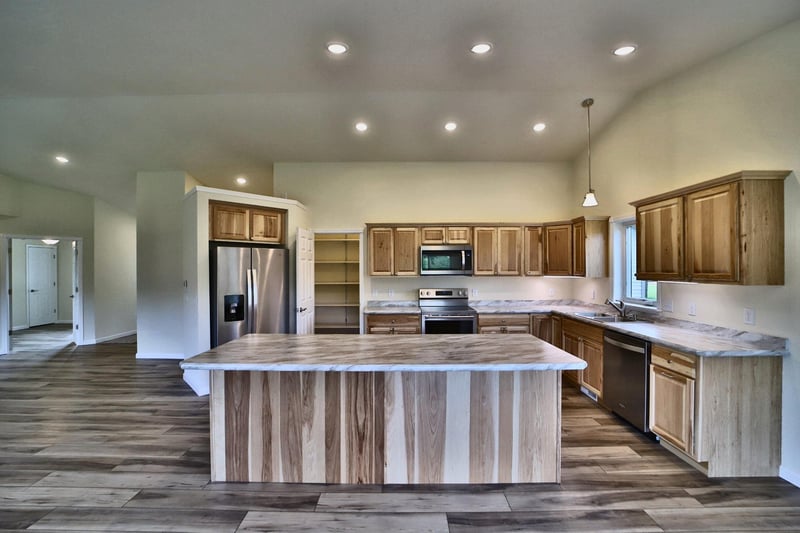 11946 Joneswood Cir, Baxter, MN 56425
