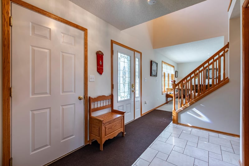 4422 Surrey Ln NW, Rochester, MN 55901