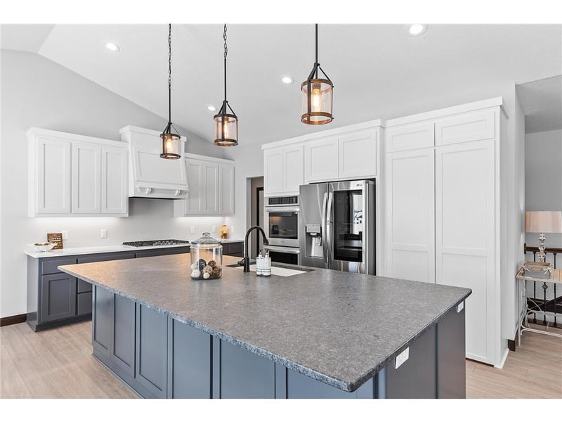22146 Johnson St NW, Elk River, MN 55330