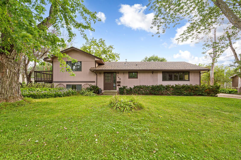 749 12th St NE, Owatonna, MN 55060