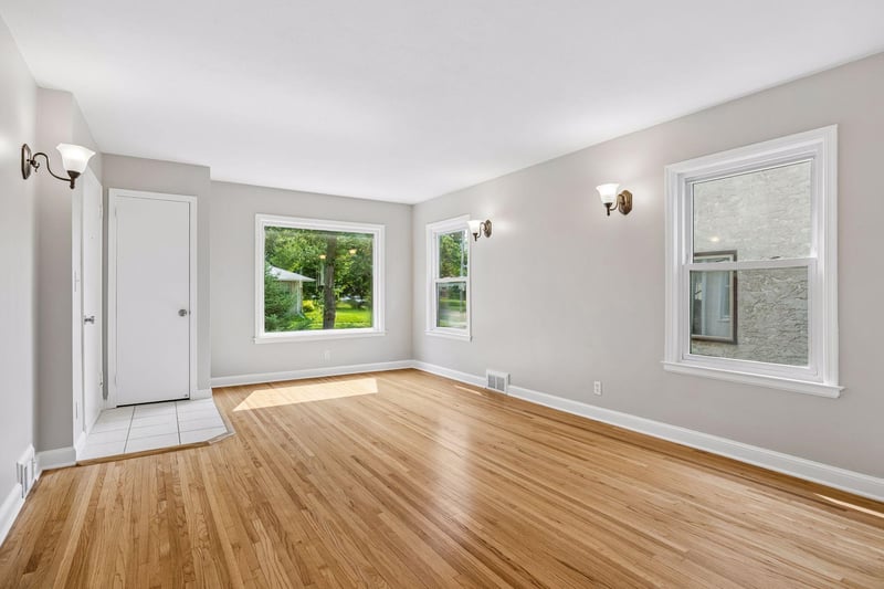 2206 Arthur St NE, Minneapolis, MN 55418