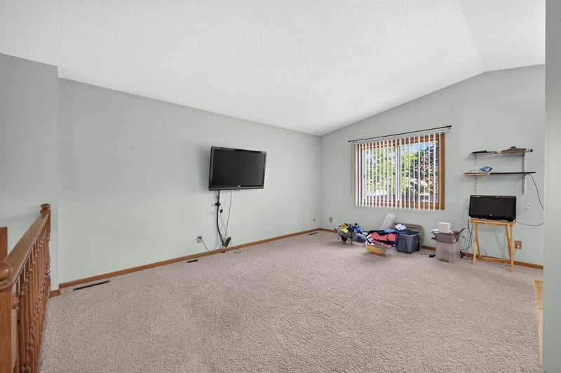 4513 Churchill St, Shoreview, MN 55126