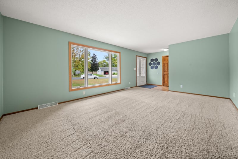 1603 Monroe Ct, Northfield, MN 55057