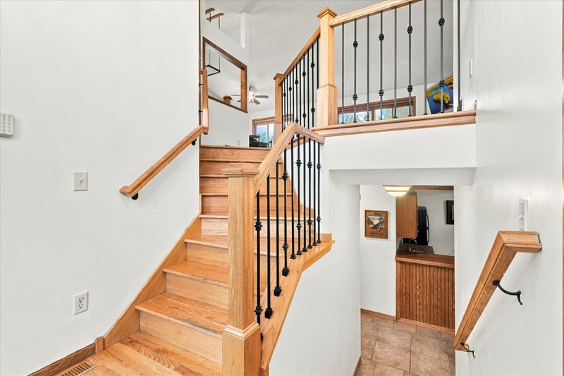15740 Yellow Pine St NW, Andover, MN 55304