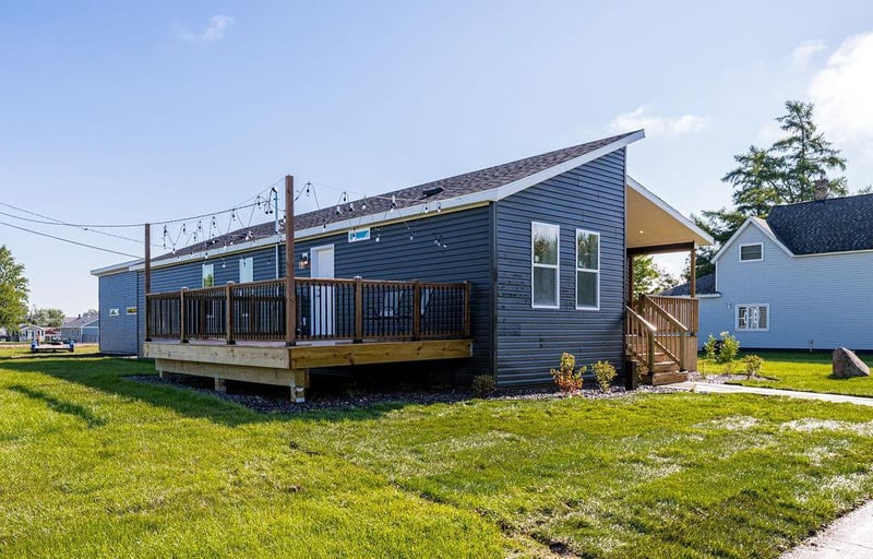 1801 E 10th St, Superior, WI 54880