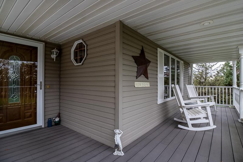 35425 Shakpays Cove Rd, Kasota, MN 56050