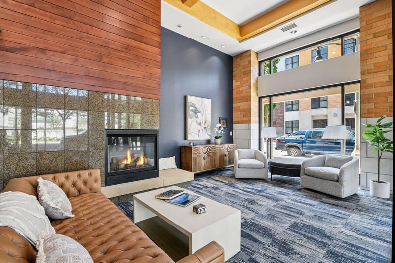 4525 Park Commons Dr #202, Saint Louis Park, MN 55416