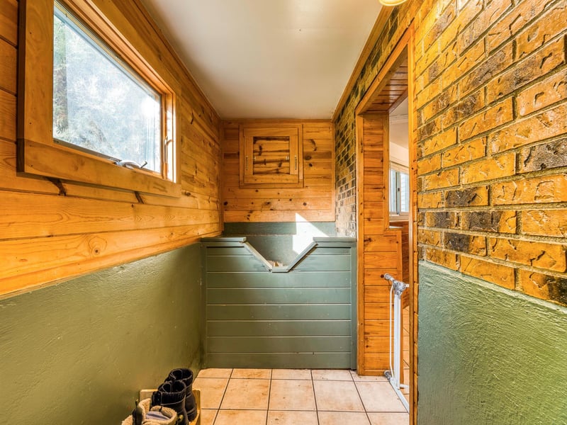 11081 Hillcrest Dr NE, Bemidji, MN 56601