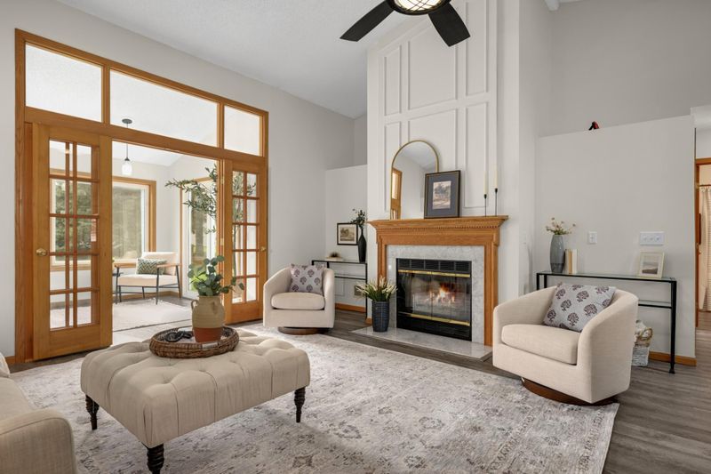 7426 Hinton Park Ave S, Cottage Grove, MN 55016
