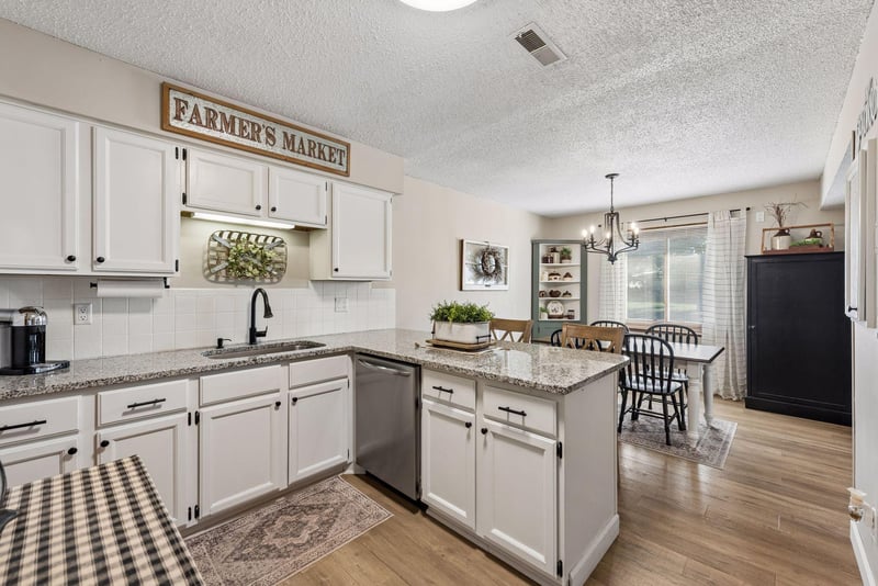 4679 Jackstone Point, Eagan, MN 55122