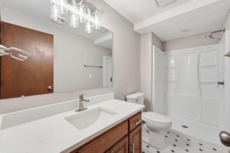 2623 Serenity Dr, Saint Cloud, MN 56301