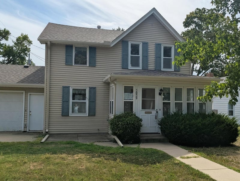 3039 E 45th St, Minneapolis, MN 55406