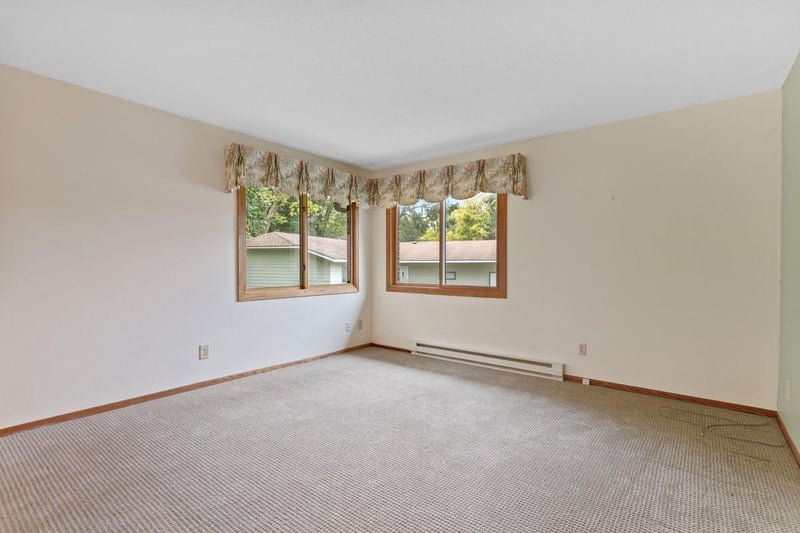 265 Candlestick Cir, Annandale, MN 55302
