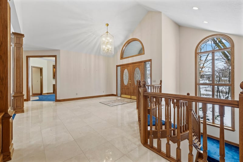 12137 Grandview Ter, Apple Valley, MN 55124