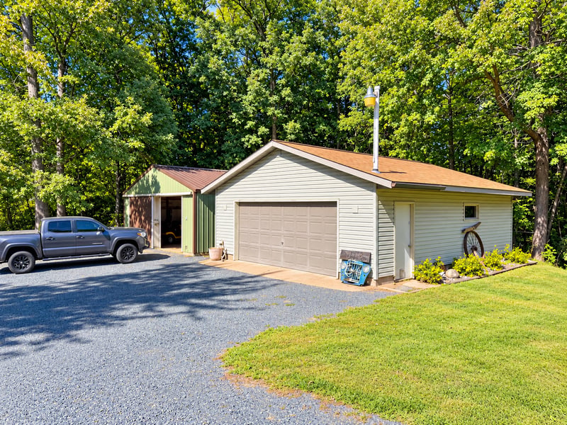 310 280th St, Osceola, WI 54020
