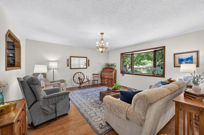 7381 Leonard Ave, Lino Lakes, MN 55014