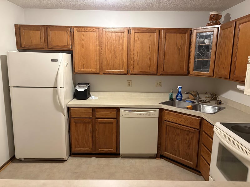 2110 Ridge Dr #13, Saint Louis Park, MN 55416