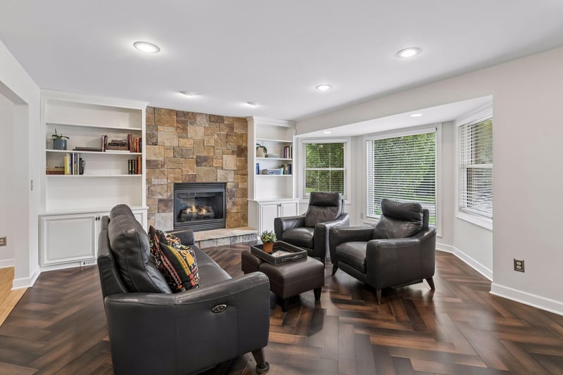 17725 Layton Pa, Lakeville, MN 55044