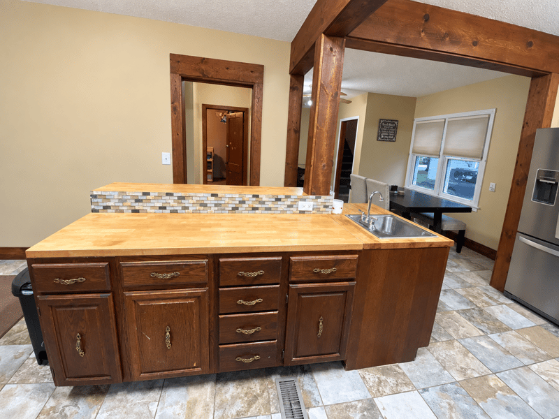 706 7th St, Granite Falls, MN 56241