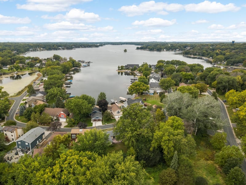14393 Watersedge Trl NE, Prior Lake, MN 55372
