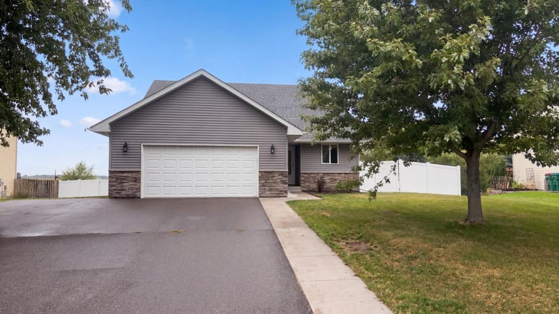 18772 Range Pole Point, Big Lake, MN 55309