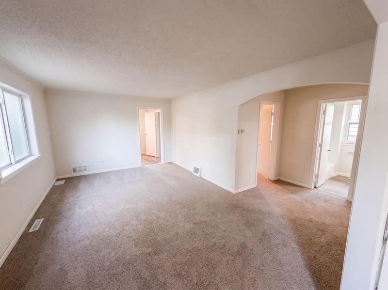 305 Arlington Ave W, Saint Paul, MN 55117