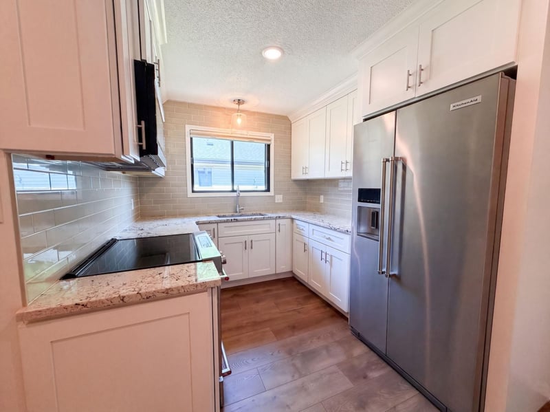 13397 Hughes Ct, Apple Valley, MN 55124