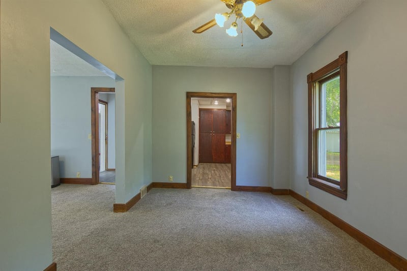 440 3rd St SW, Cokato, MN 55321