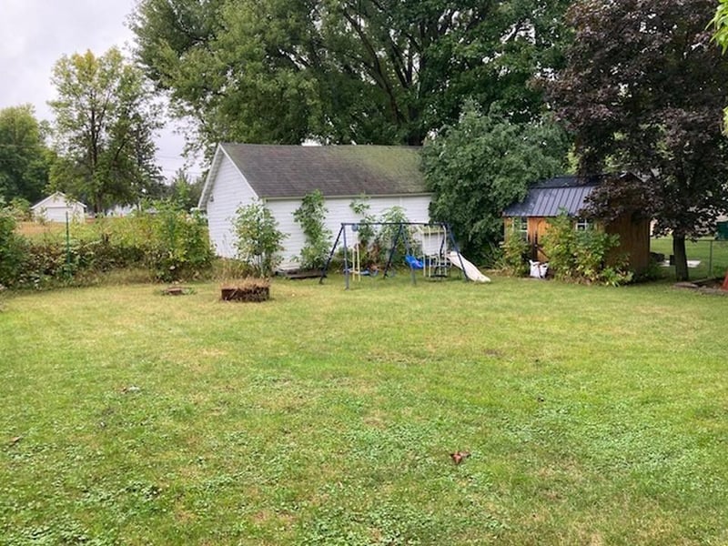 610 Lake Ave, Albany, MN 56307