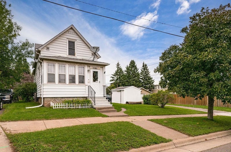 6015 Greene St, Duluth, MN 55807