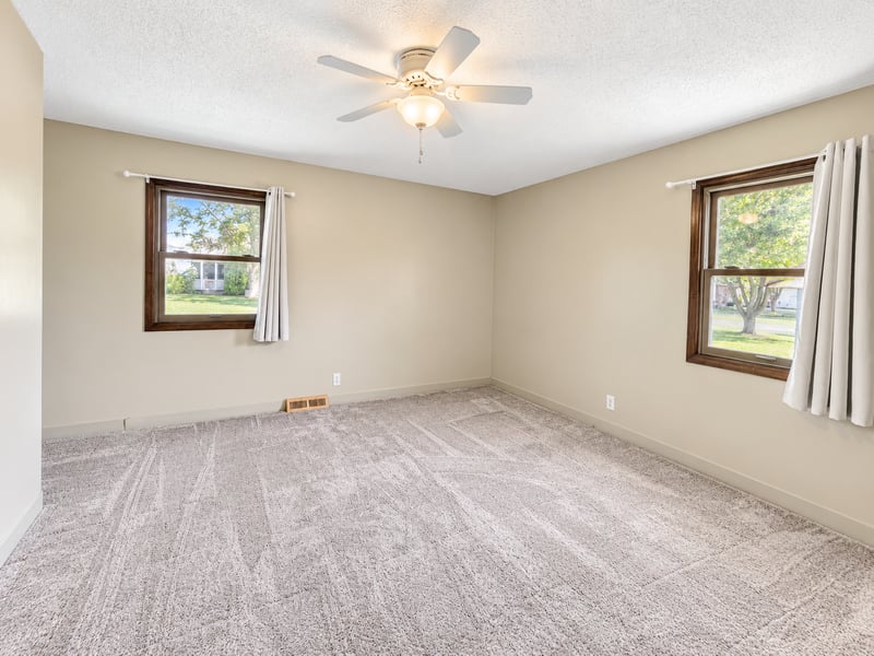 520 Smith St, Le Sueur, MN 56058