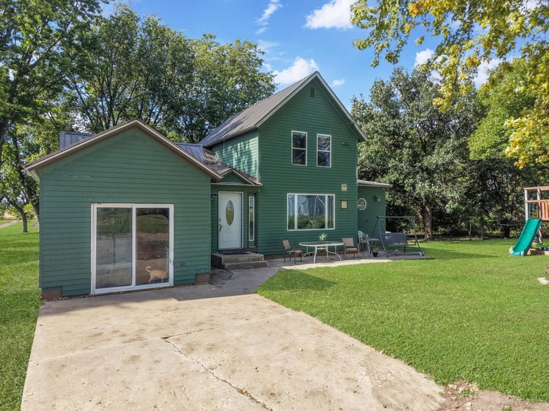 1942 520th St, Hanley Falls, MN 56245
